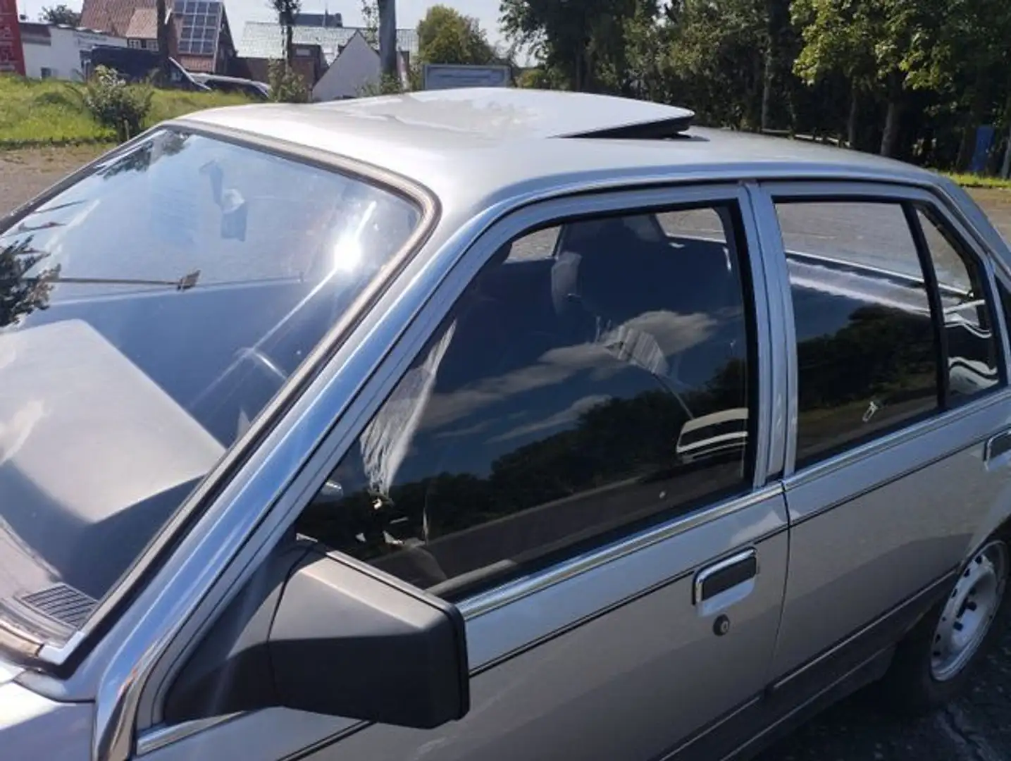 Opel Rekord E - GLS EXCLUSIV/Oldtimer/1,8l/läuft TOP Silber - 2