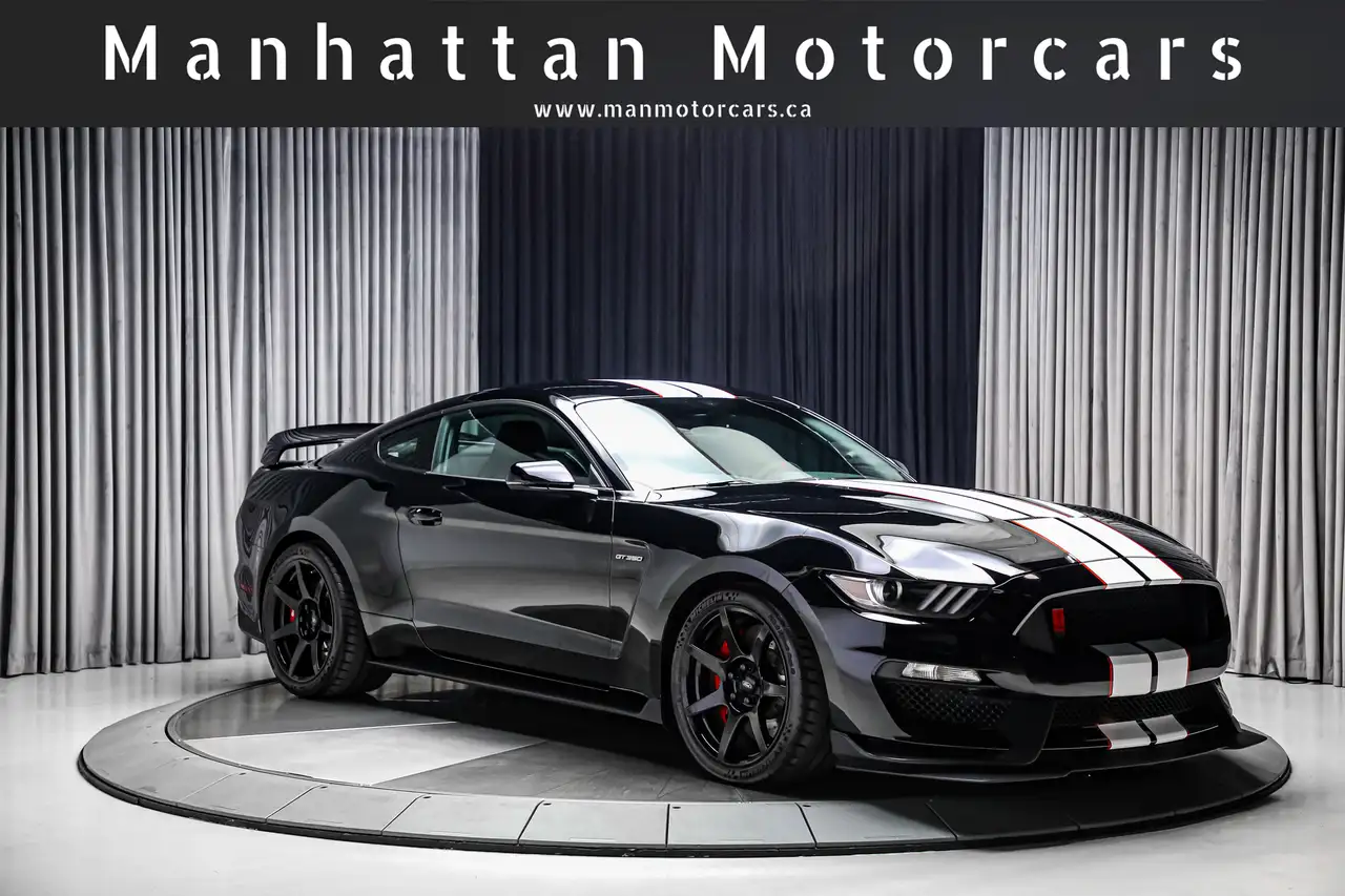 Ford Mustang снимка Ford Mustang