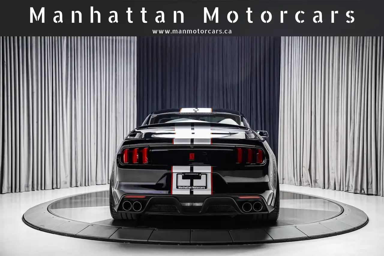 Ford Mustang снимка Ford Mustang