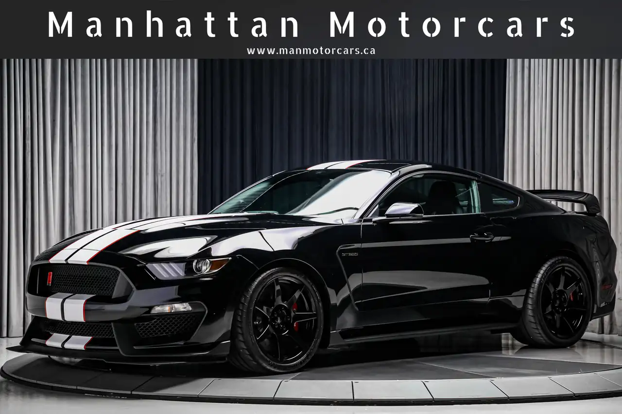 Ford Mustang снимка Ford Mustang