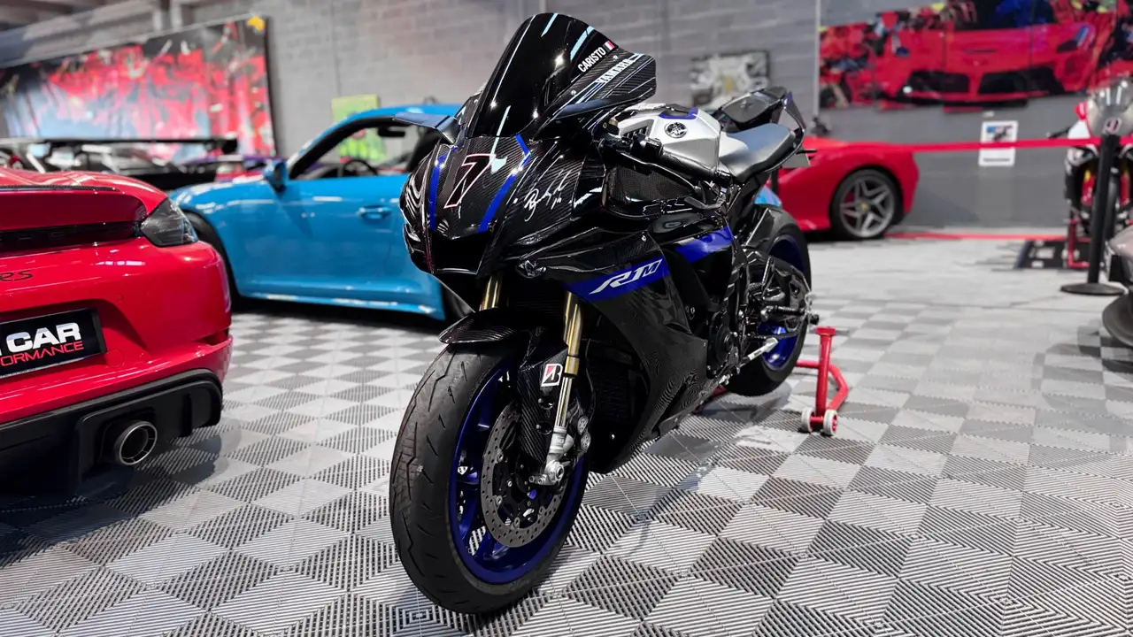 Yamaha YZF 1000