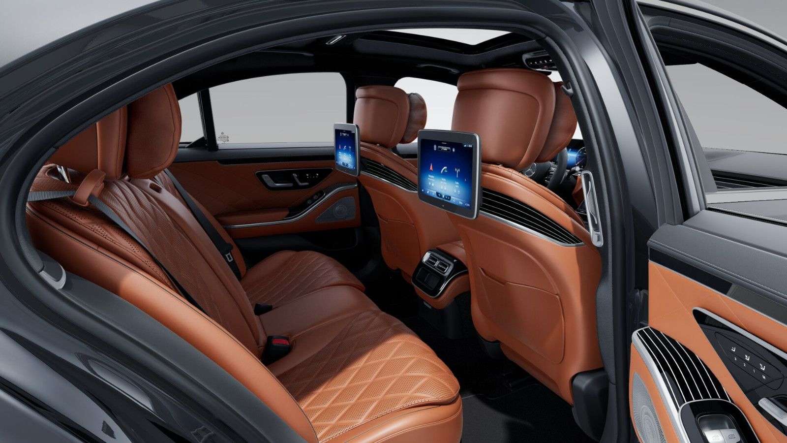 Second hand Mercedes Benz S-Class 