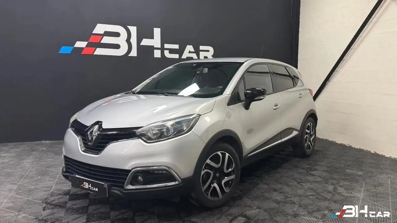 Renault Captur 1.5 DCI 110 ENERGY INTENS / Courroie \u0