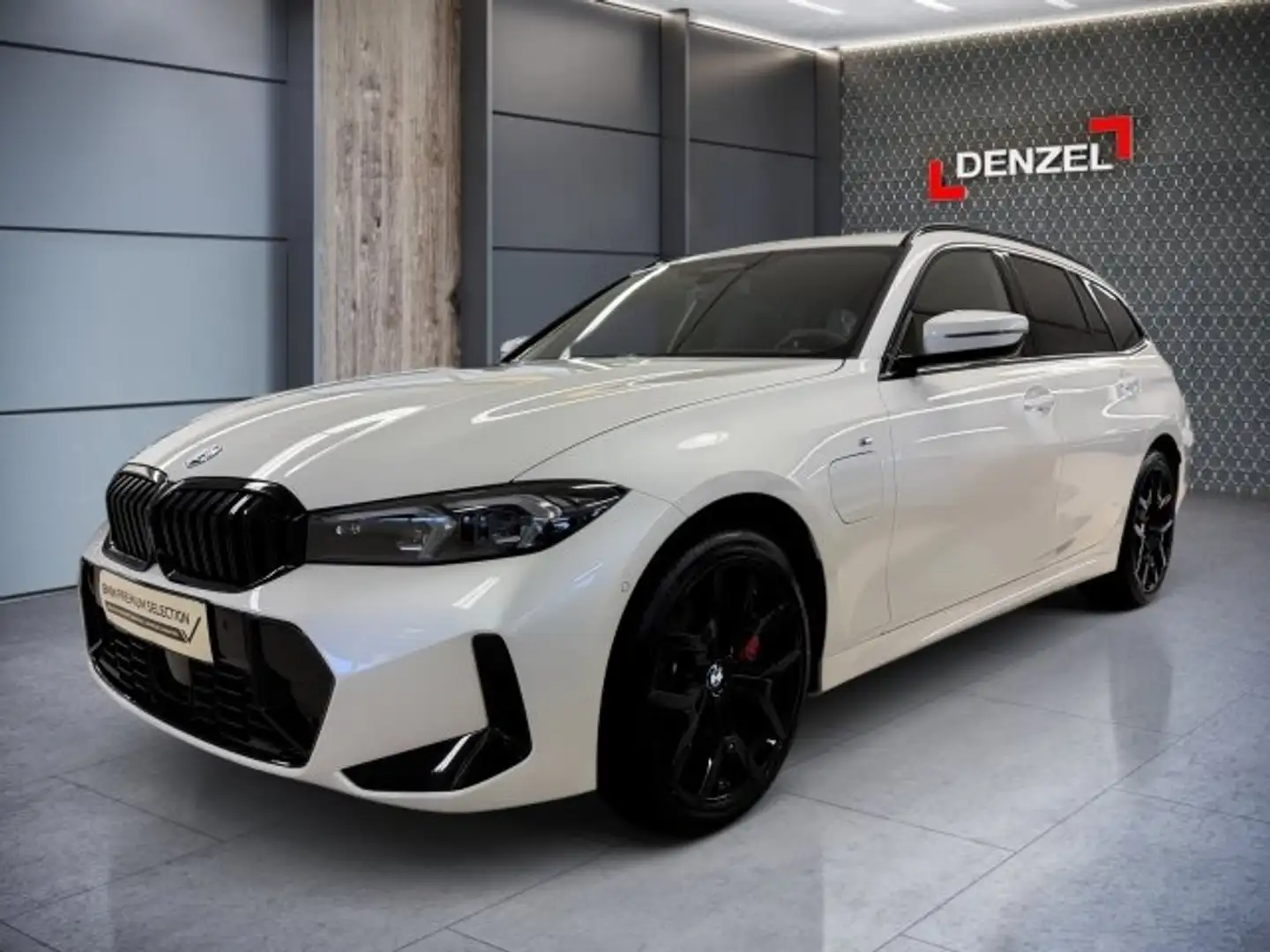 BMW 330 e xDrive Touring G21 Weiß - 1