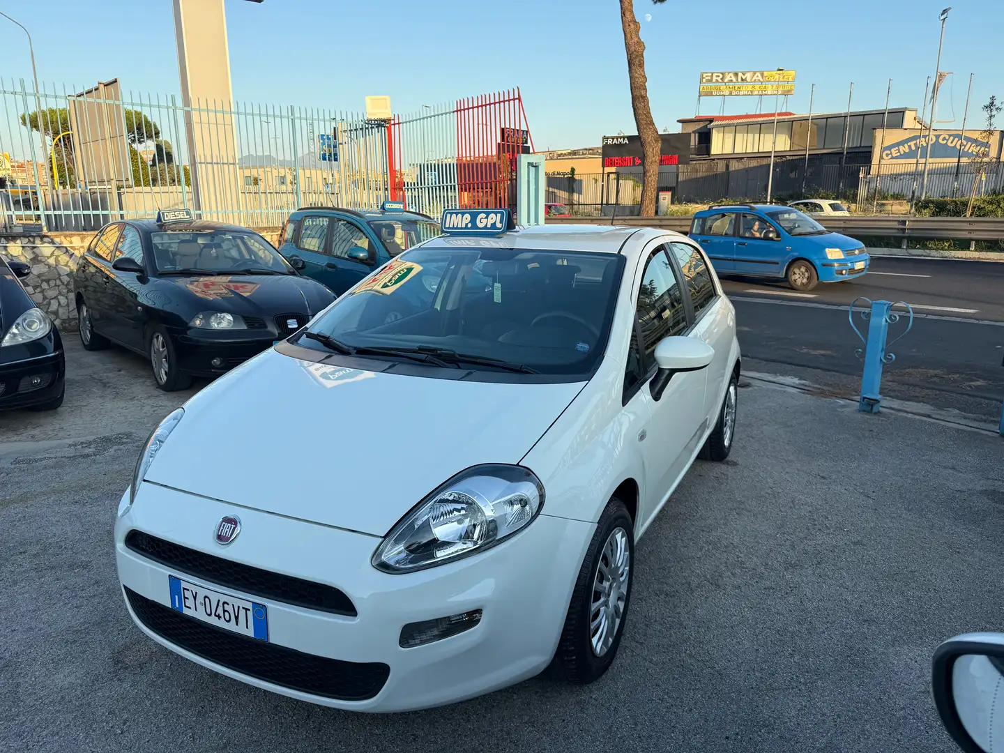 Fiat Punto Evo Punto Evo 5p 1.4 Dynamic easypower Gpl 77cv Bianco - 2