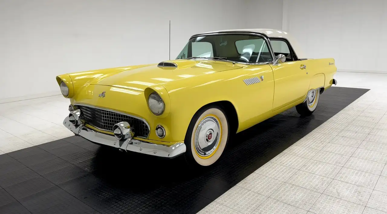 Ford Thunderbird Convertible, foto 1