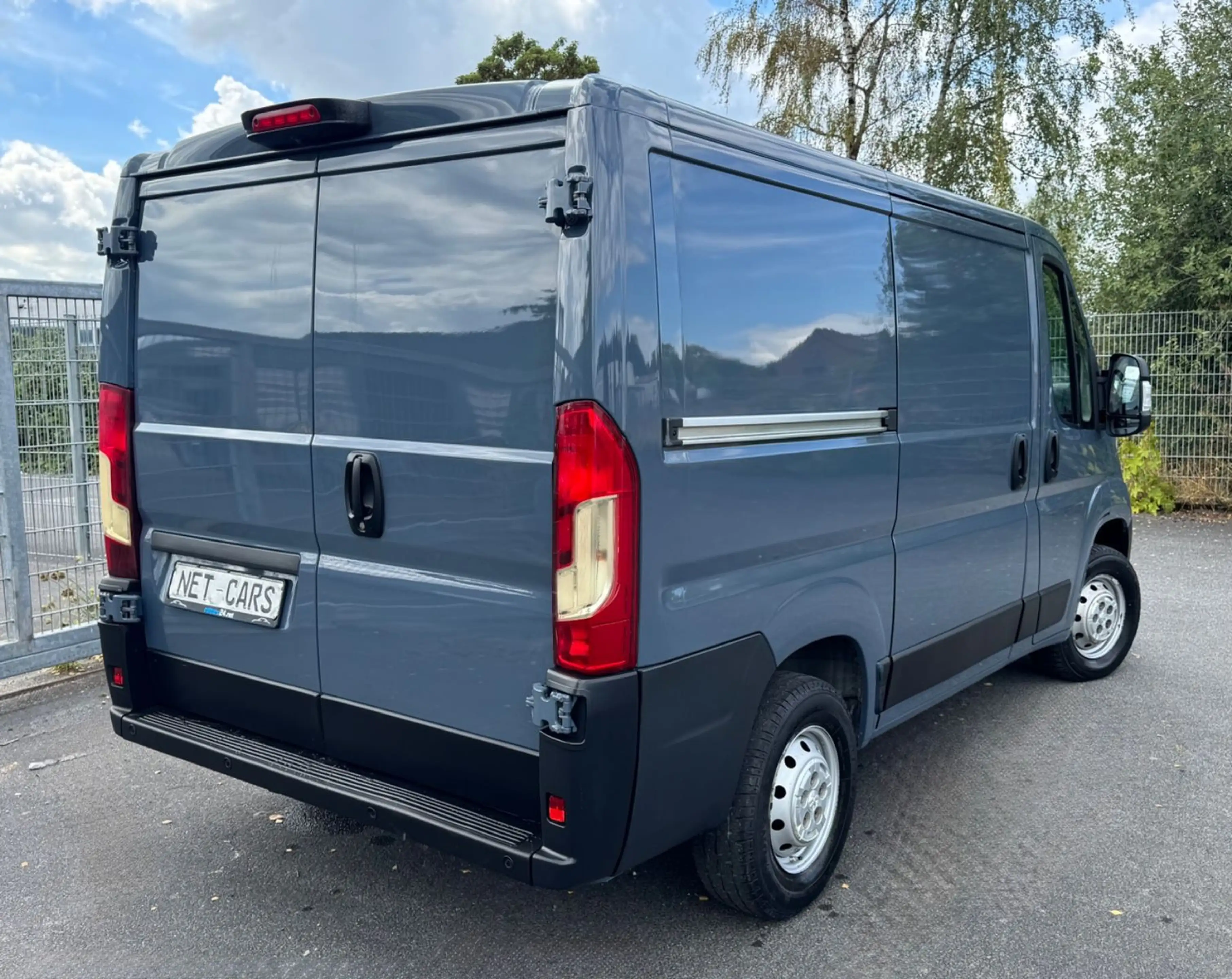 Peugeot Boxer 2.2 HDI Kasten*L1H1*KLIMA*KAMERA*TEMPOMAT — photo 4