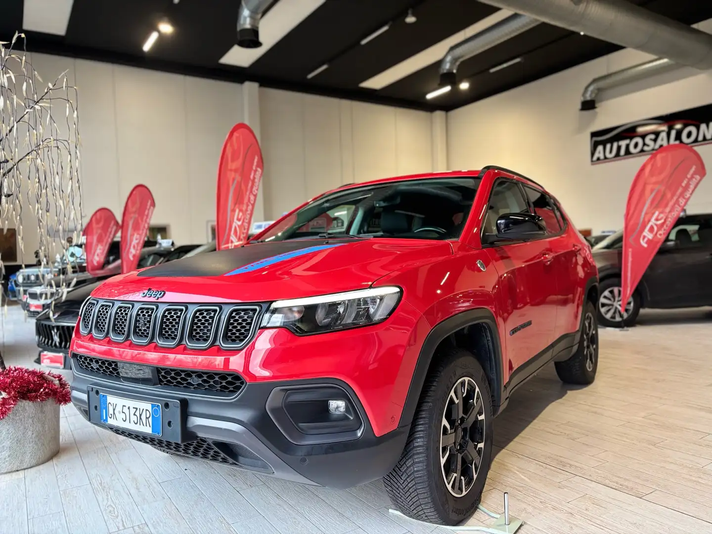 Jeep Compass Trailhawk  t4 PLUG-IN 240CV 4x4  FULL. OPTIONAL Roşu - 2