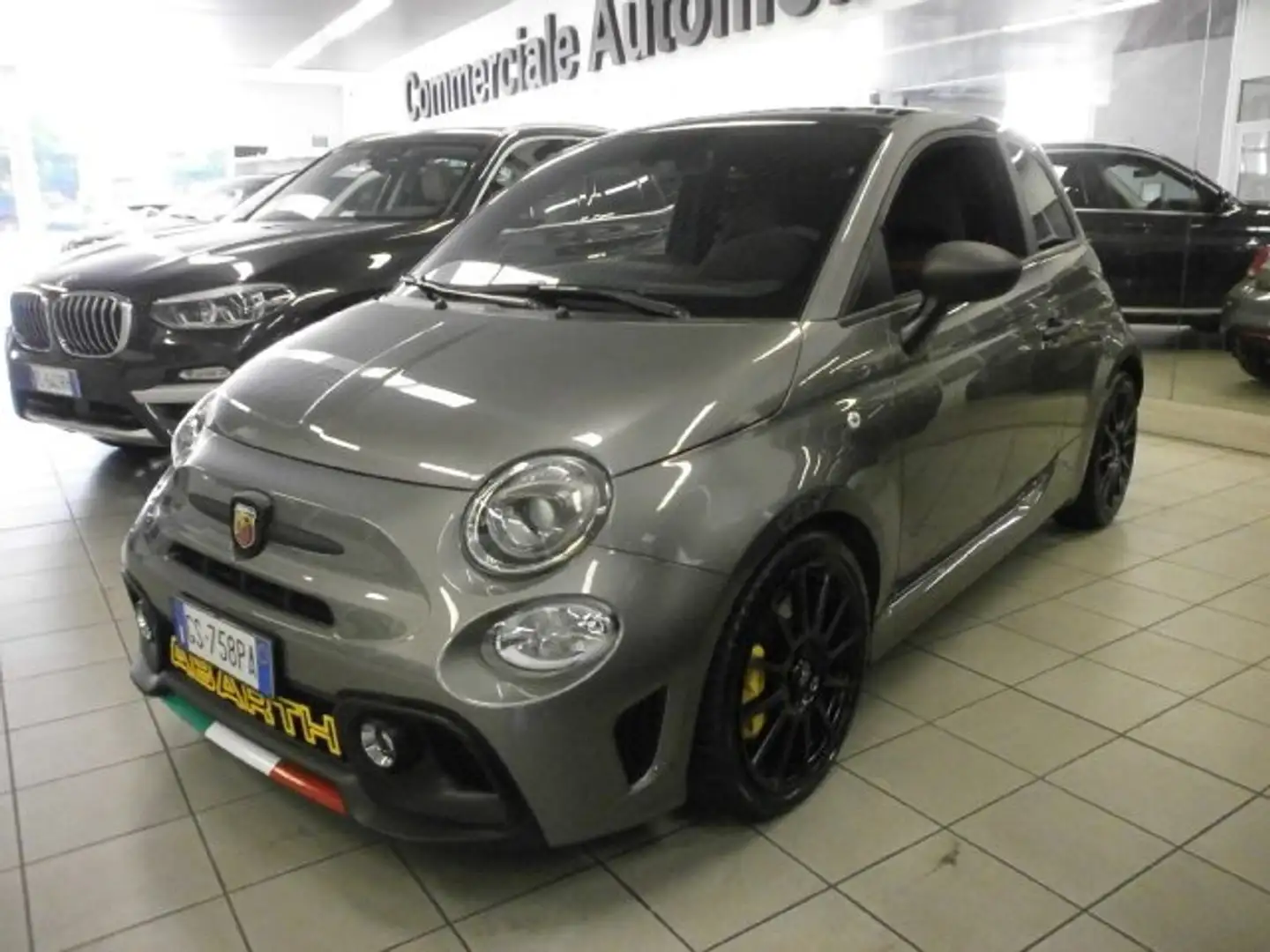 Abarth 695 695 1.4 t-jet 180cv auto Grigio - 1
