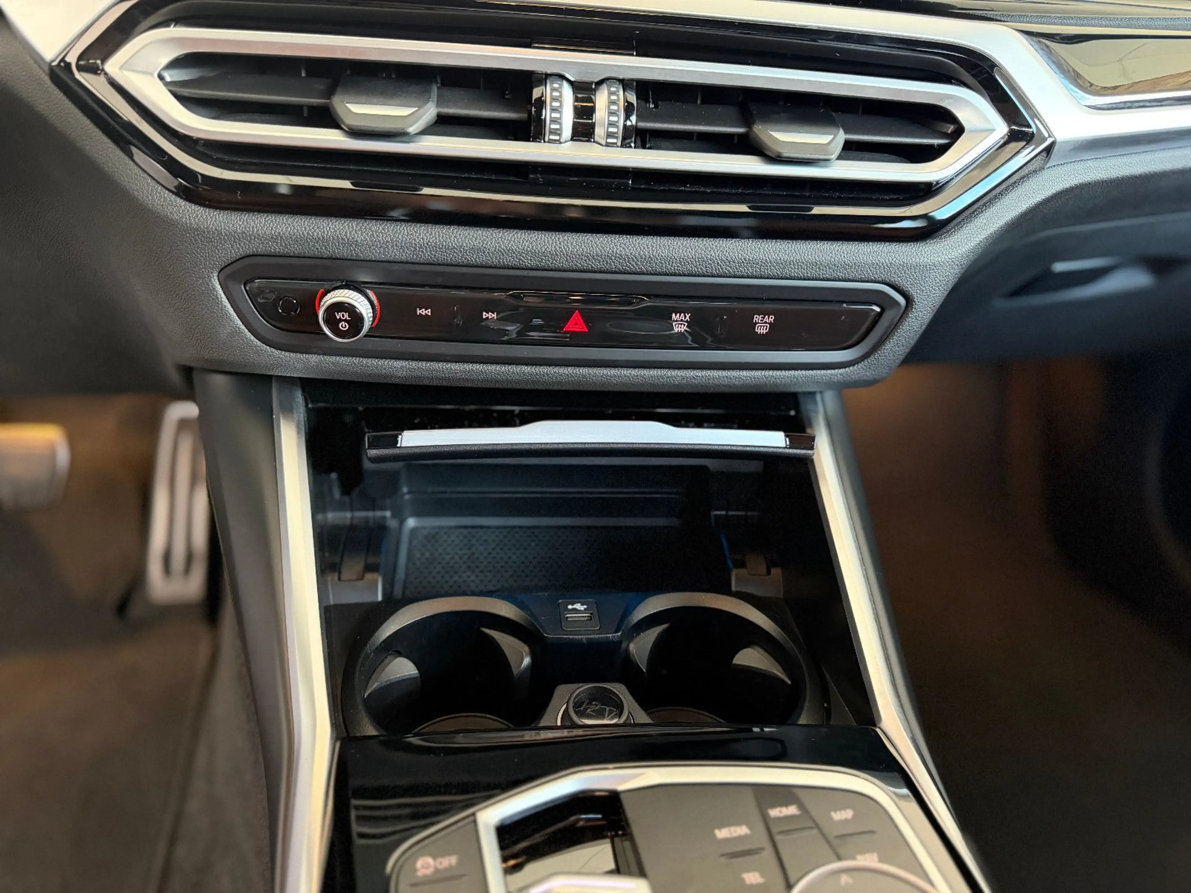 BMW 240 Coupe Leder CockpProf adLED HUD dt. Fhrz — photo 18
