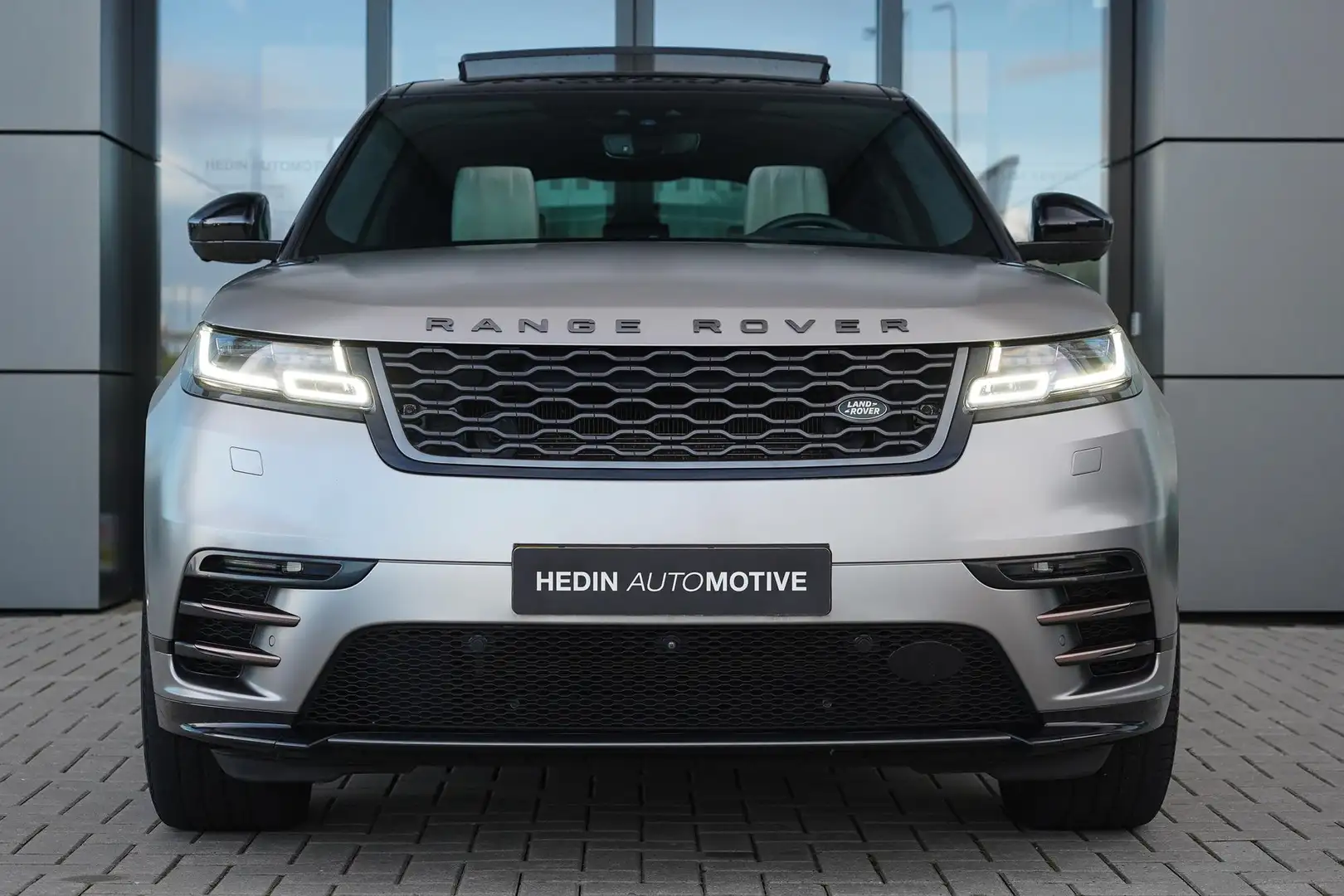 Land Rover Range Rover Velar D300 V6 AWD First Edition | Satin SVO lak | Elektr Grau - 2