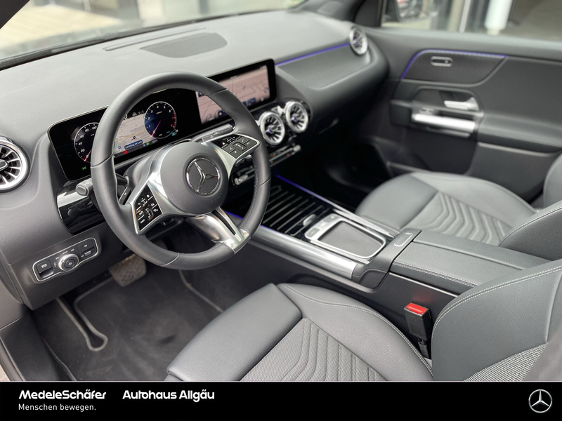 Mercedes-Benz GLA 200 GLA 200 Progressive AHK Distro Night PanoSD 360° — photo 3