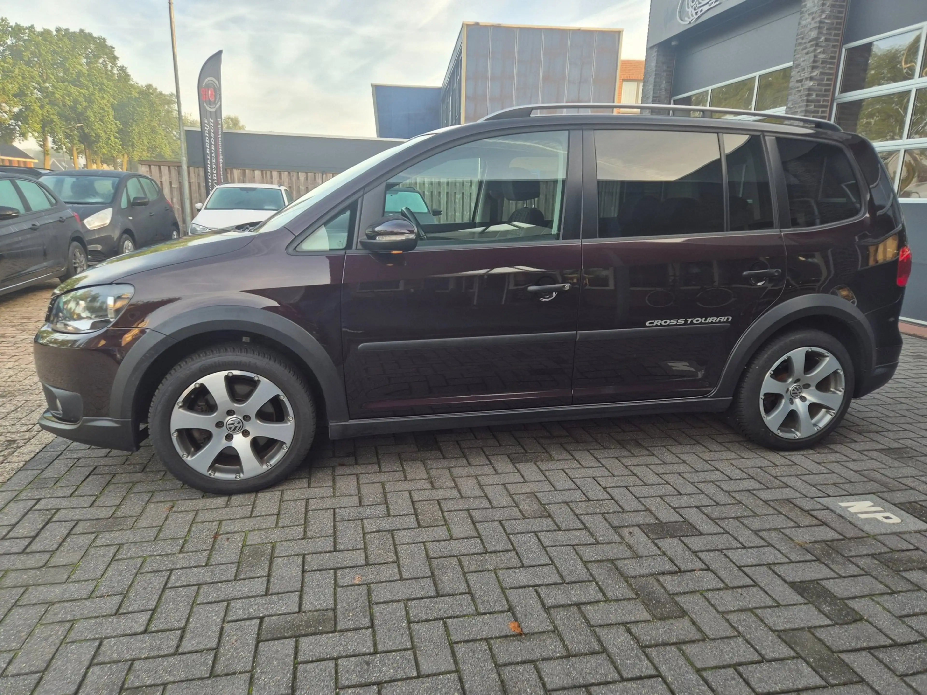 Volkswagen Cross Touran 1.4 TSI — photo 3