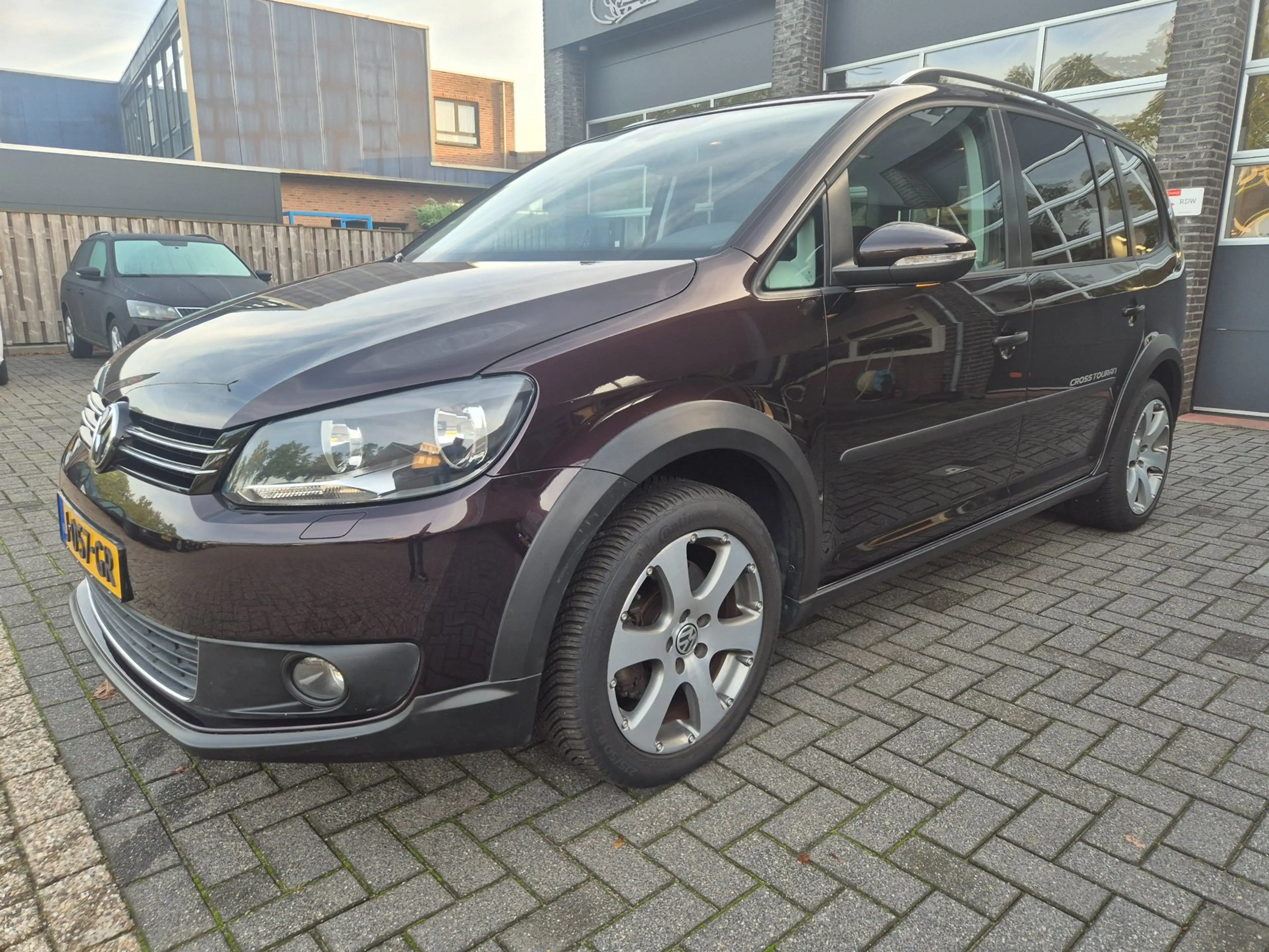 Volkswagen Cross Touran 1.4 TSI — photo 2