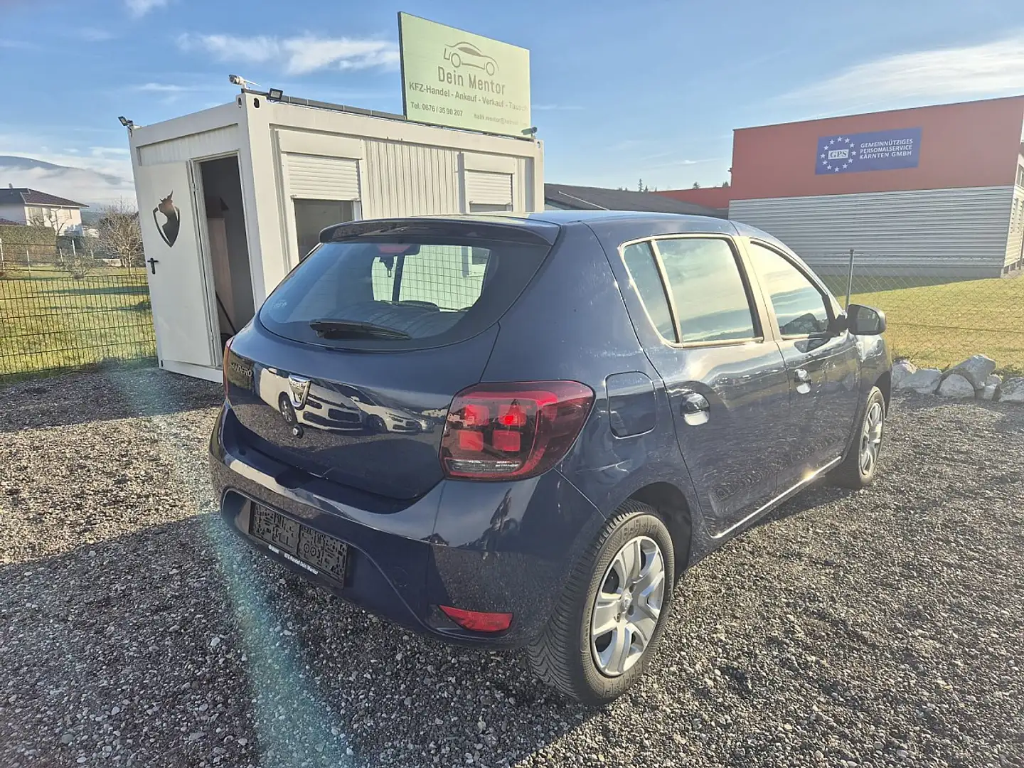 Dacia Sandero **1. Besitz** Blau - 2