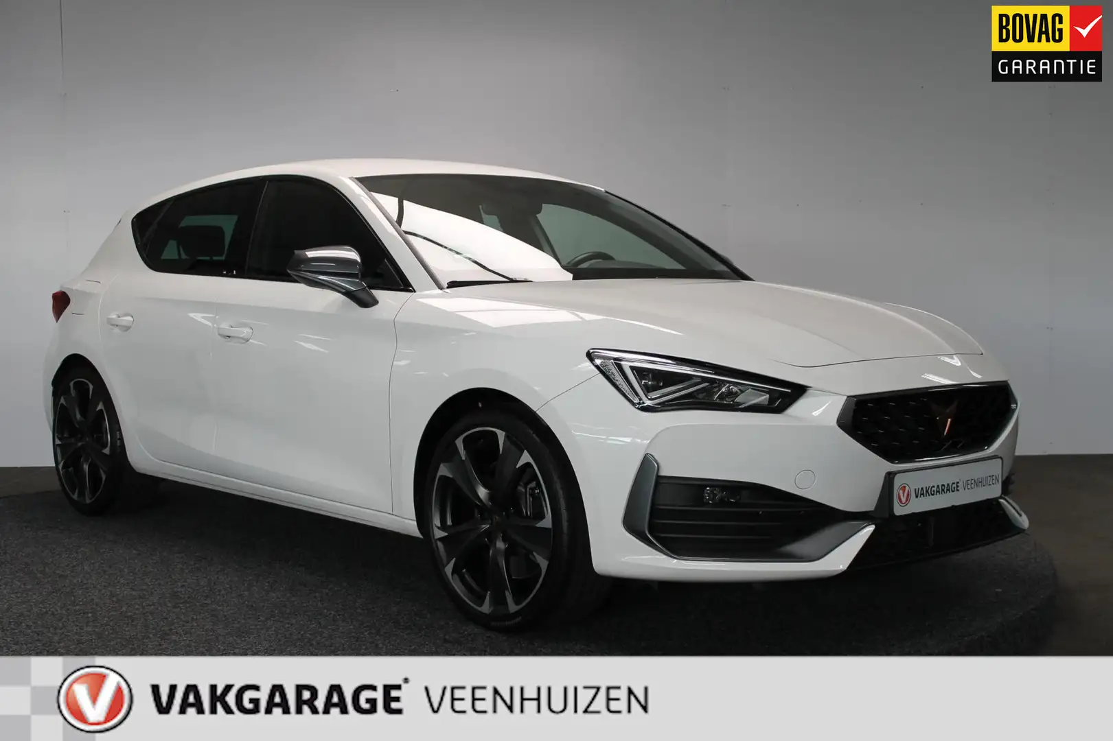 CUPRA Leon 1.4 e-Hybrid VZ 245PK Business|Navi|19 inch|Sensor Wit - 1