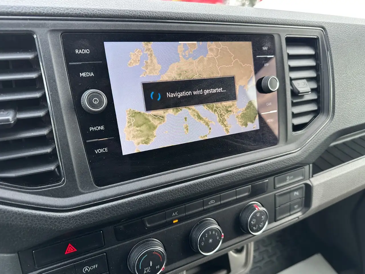 Volkswagen Crafter 30 2.0 TDI*Automatik*LED*Navi*AHK*Kamera 11