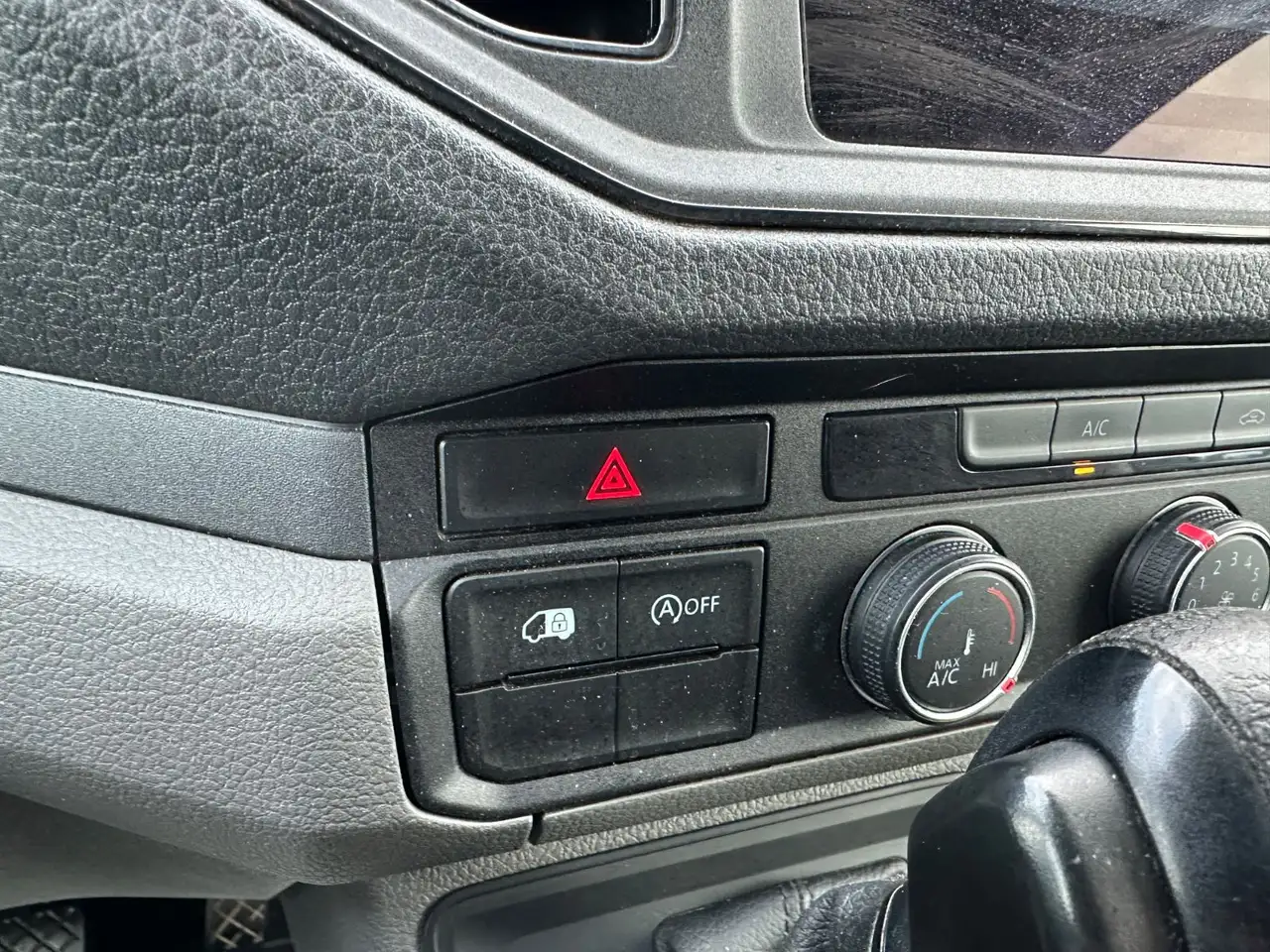 Volkswagen Crafter 30 2.0 TDI*Automatik*LED*Navi*AHK*Kamera 10