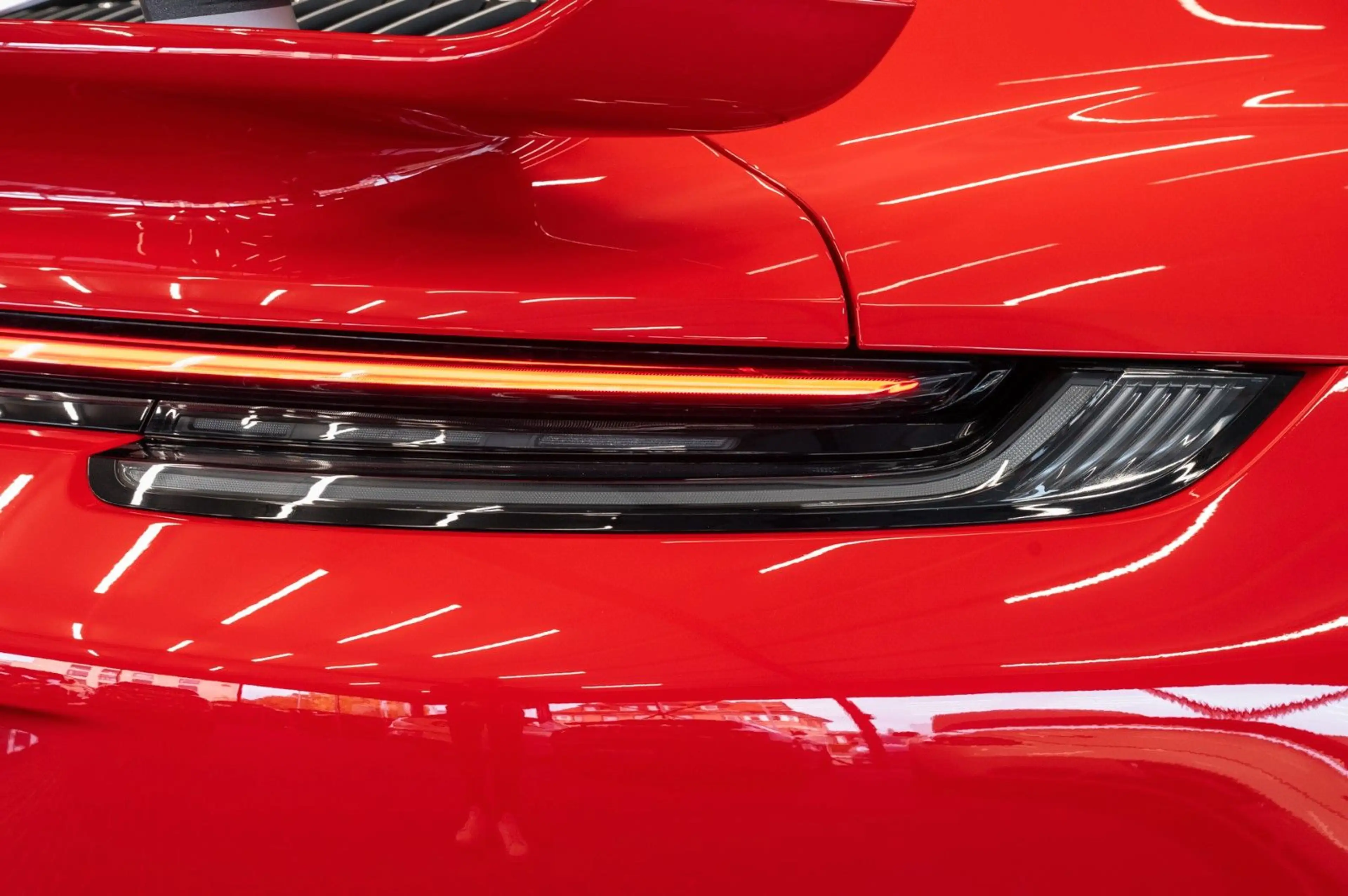 Porsche 911 Turbo S|AERO-KIT|SPORT-AGA|KERAMIK|PANO|LIFT — photo 8