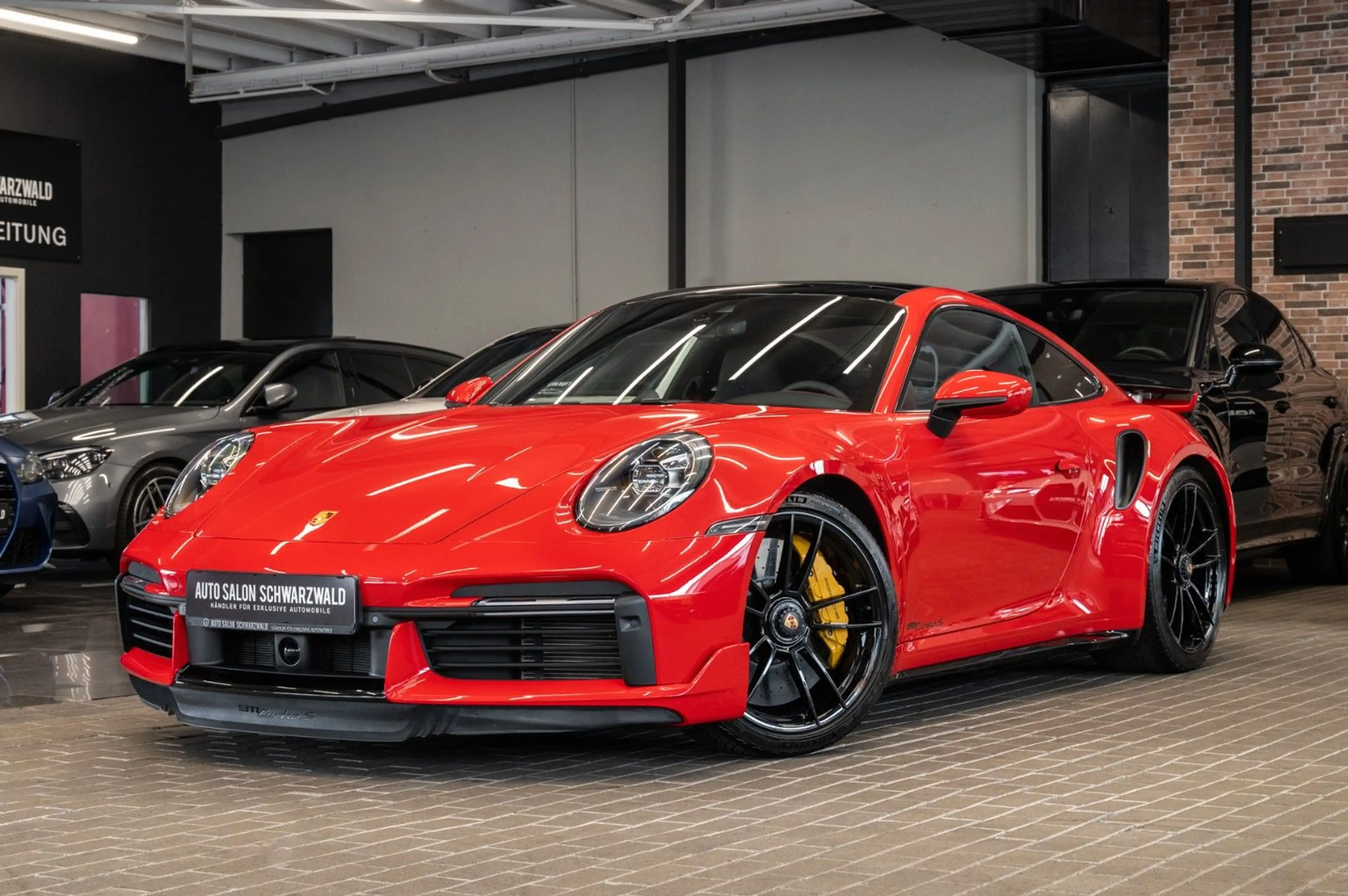 Porsche 911 Turbo S|AERO-KIT|SPORT-AGA|KERAMIK|PANO|LIFT