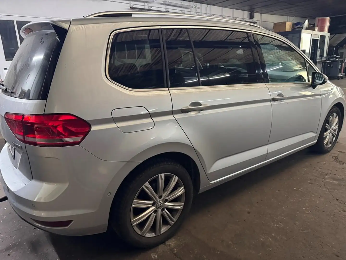 Volkswagen Touran Touran 2.0 TDI 150 BMT DSG6 5pl Carat Argento - 1