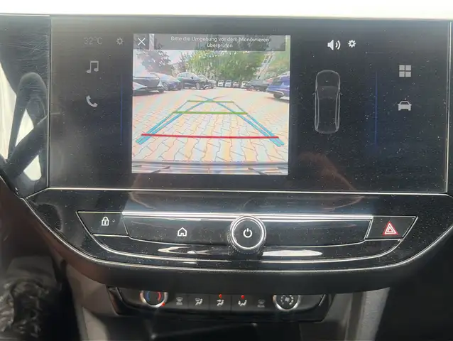 Opel Corsa view 12