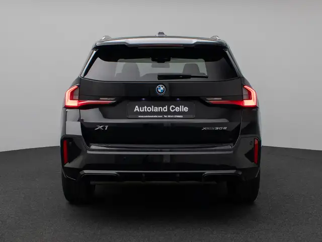 BMW X1 view 8