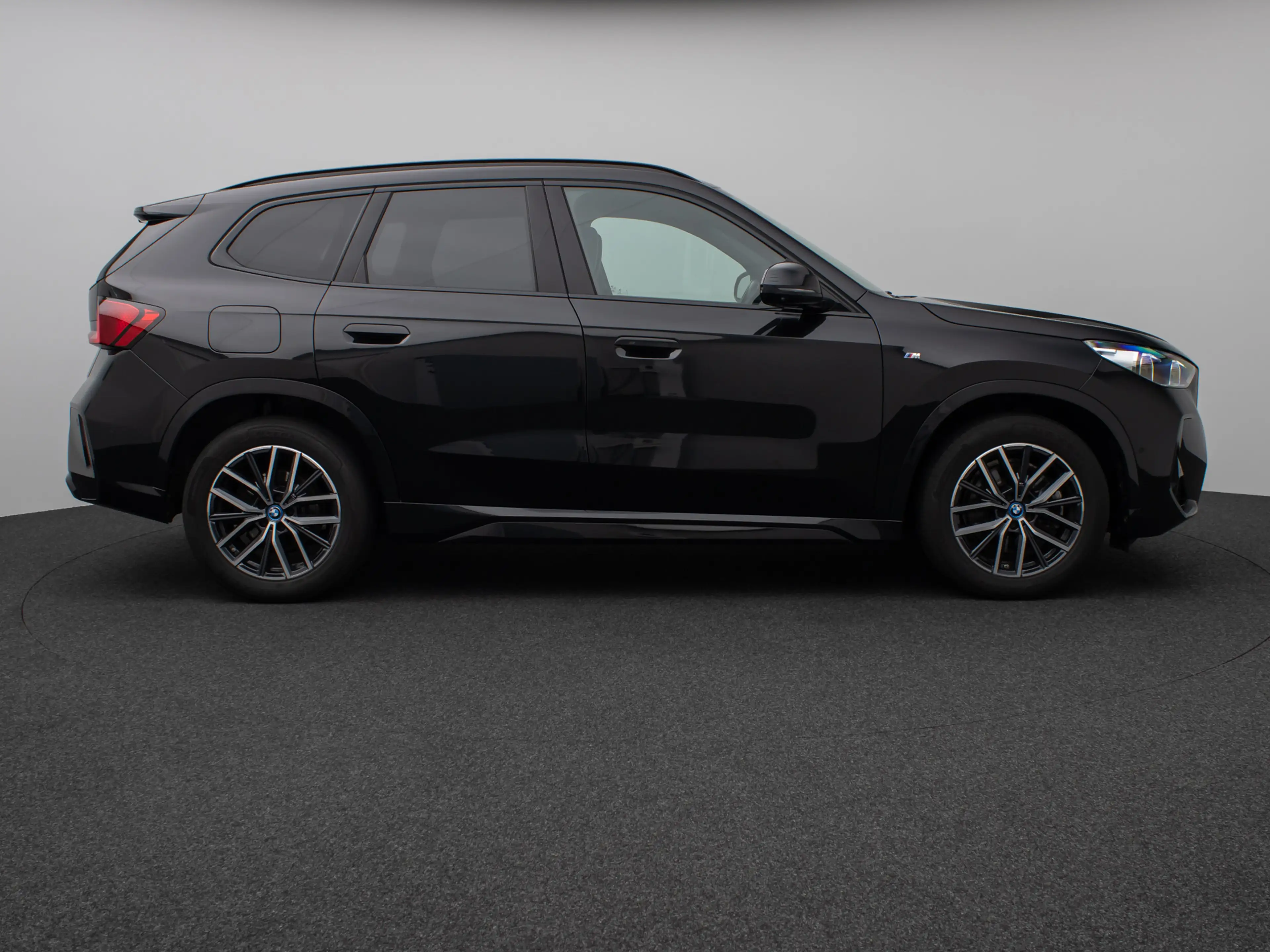 BMW X1 M Sport 360°HUD DAB H K Komfort LED — photo 5
