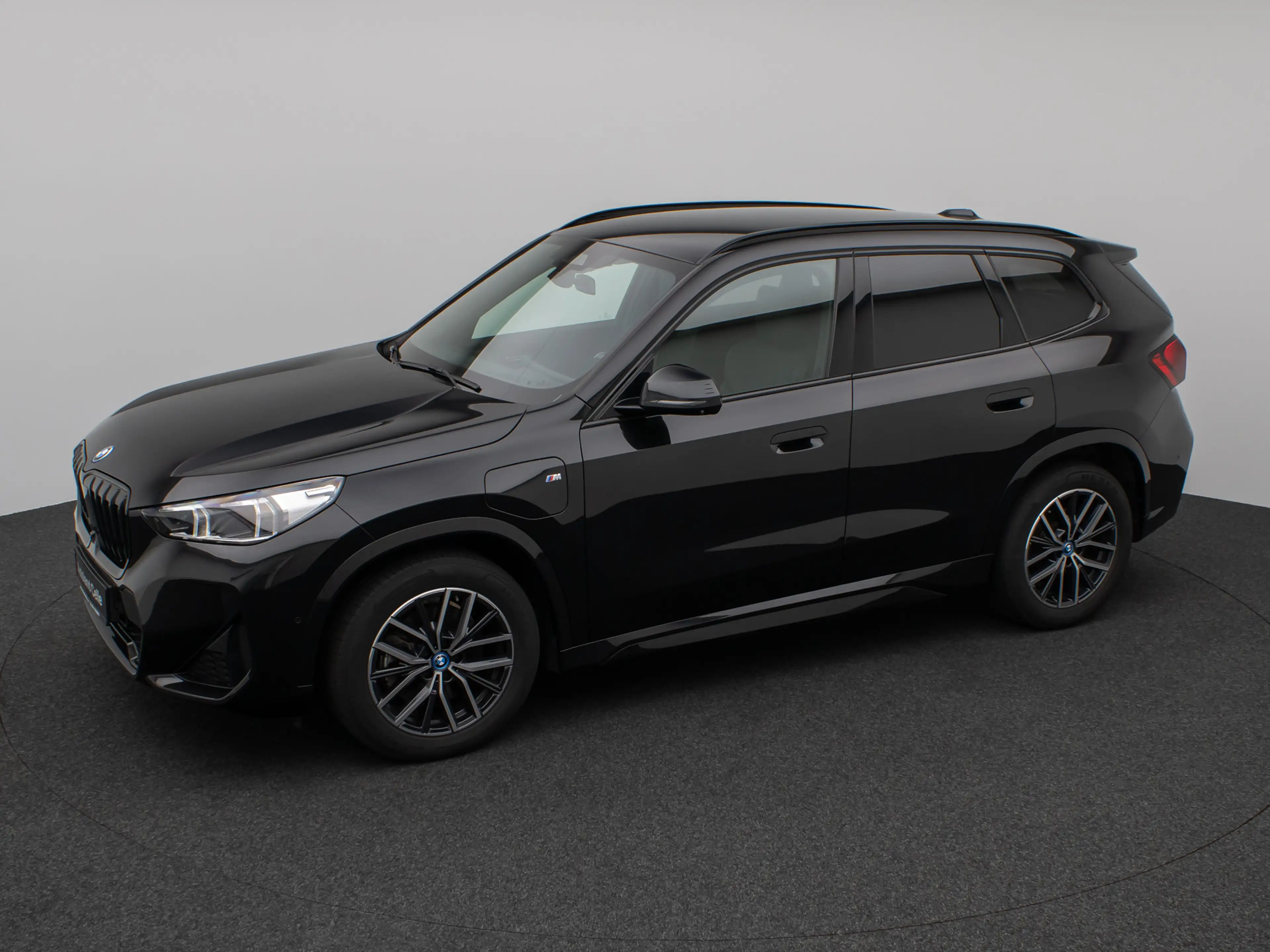 BMW X1 M Sport 360°HUD DAB H K Komfort LED — photo 12