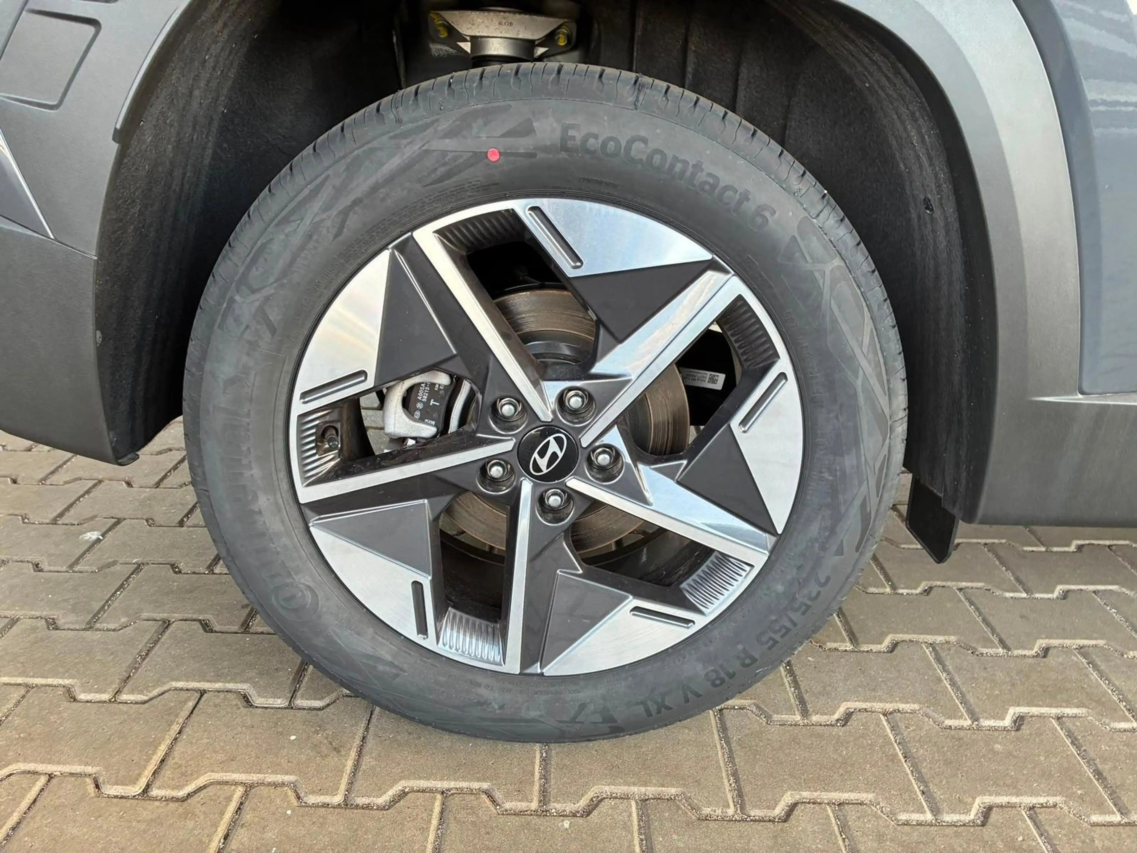 Hyundai TUCSON Comfort Plus 1.6 T-GDI 2WD 48V DCT / Matrix-LED... — photo 11
