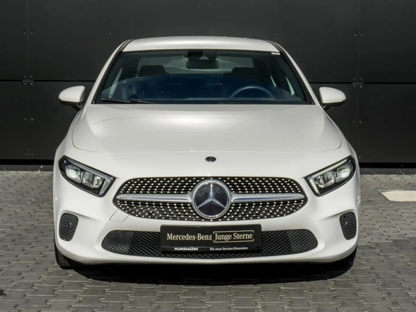 Mercedes-Benz A 200 Limousine Style MBUXNavi Rückfahrkamera Blanc - 2