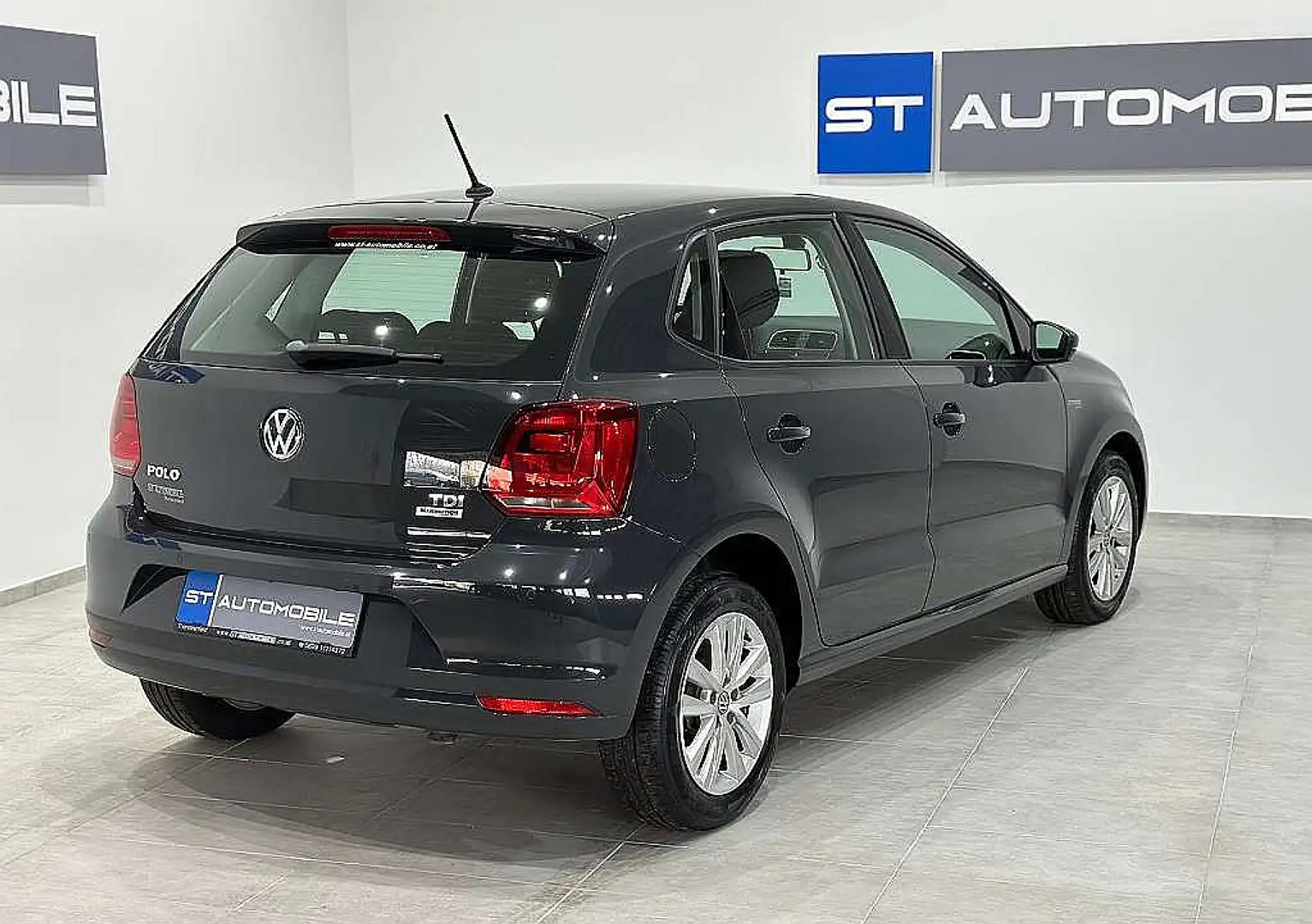 Volkswagen Polo Comfortline BMT 1,4 TDI**1.BESITZ**EINPARKHILFE** Grau - 2