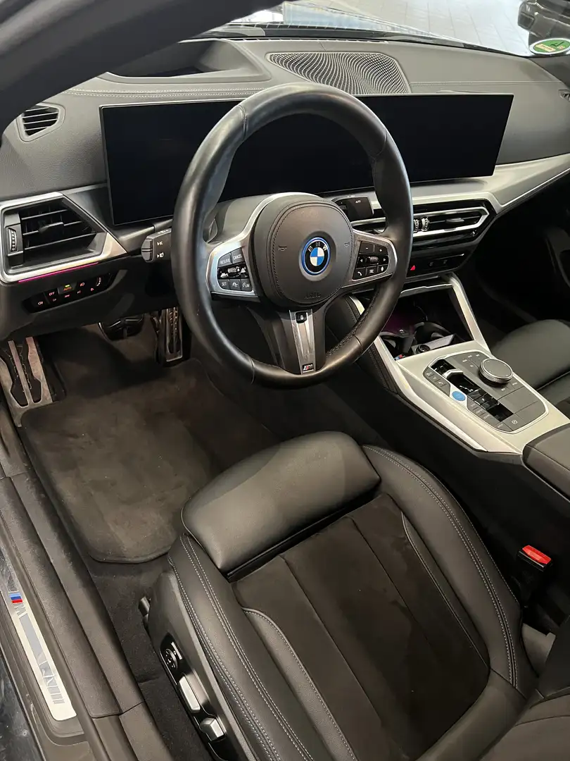 BMW i4 40 eDrive M Sport,Laser,AHK,HuD,uvm. Garantie Grau - 2