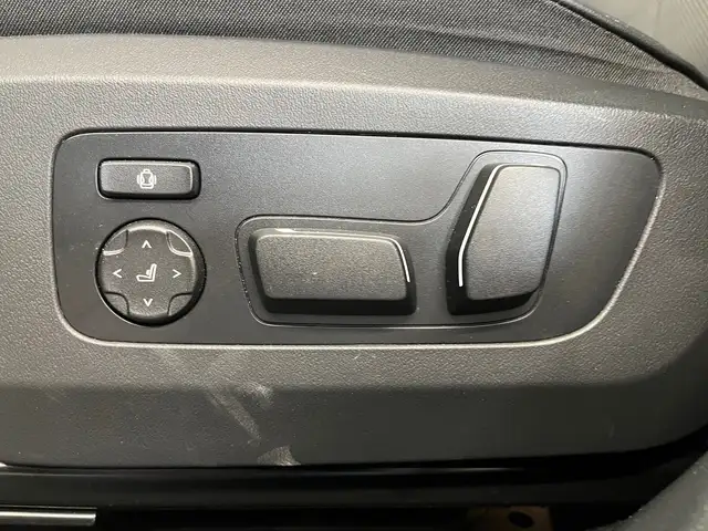 BMW X3 view 5