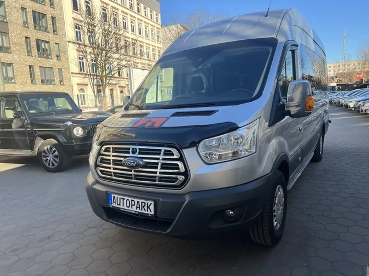 Ford Transit 2.2 TDCi Euroline Lang*Klima*Navi*9 Size Grau - 2