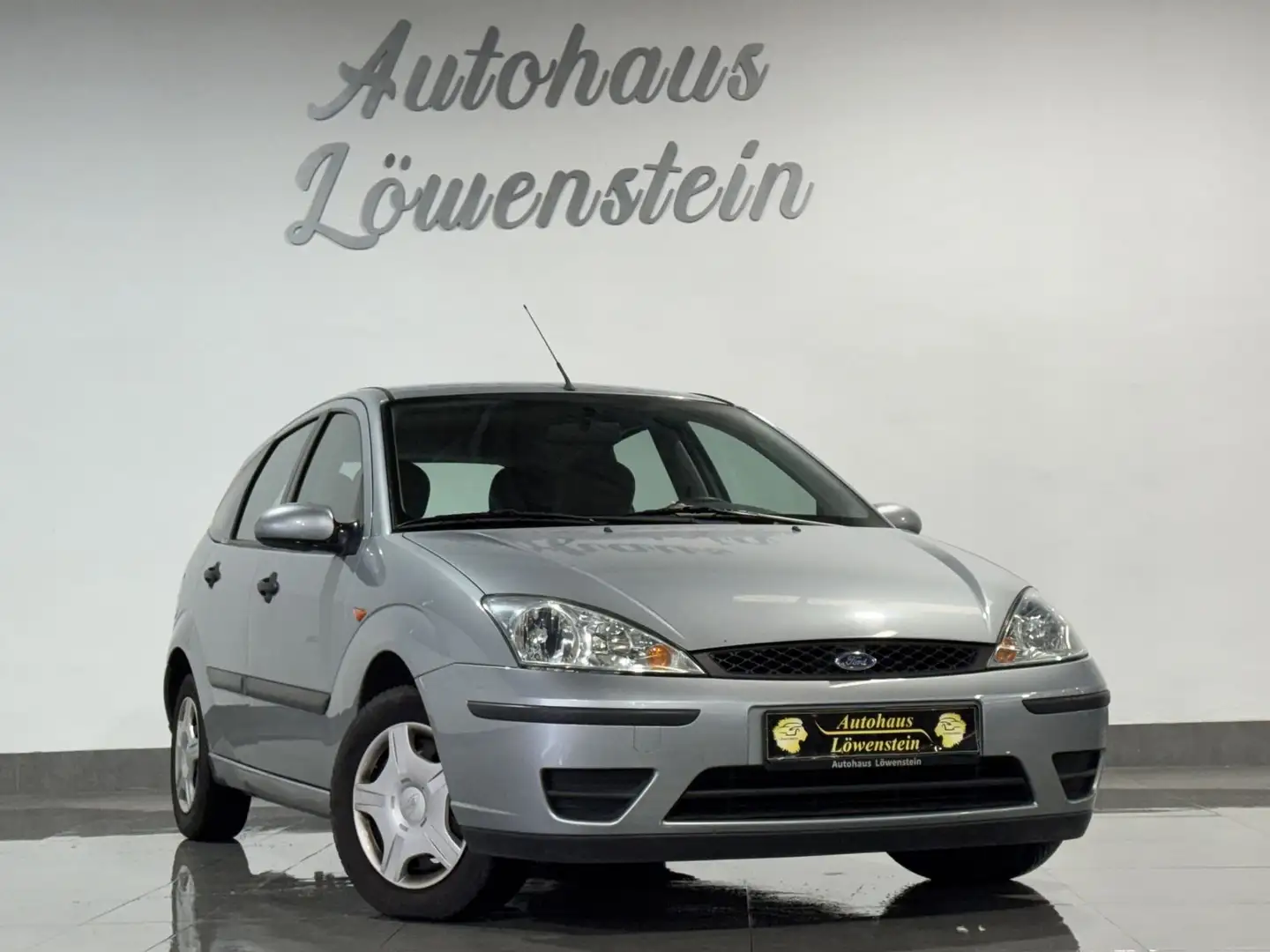 Ford Focus Finesse*1.6*AUTOMATIK*5TÜRER*AHK Plateado - 1