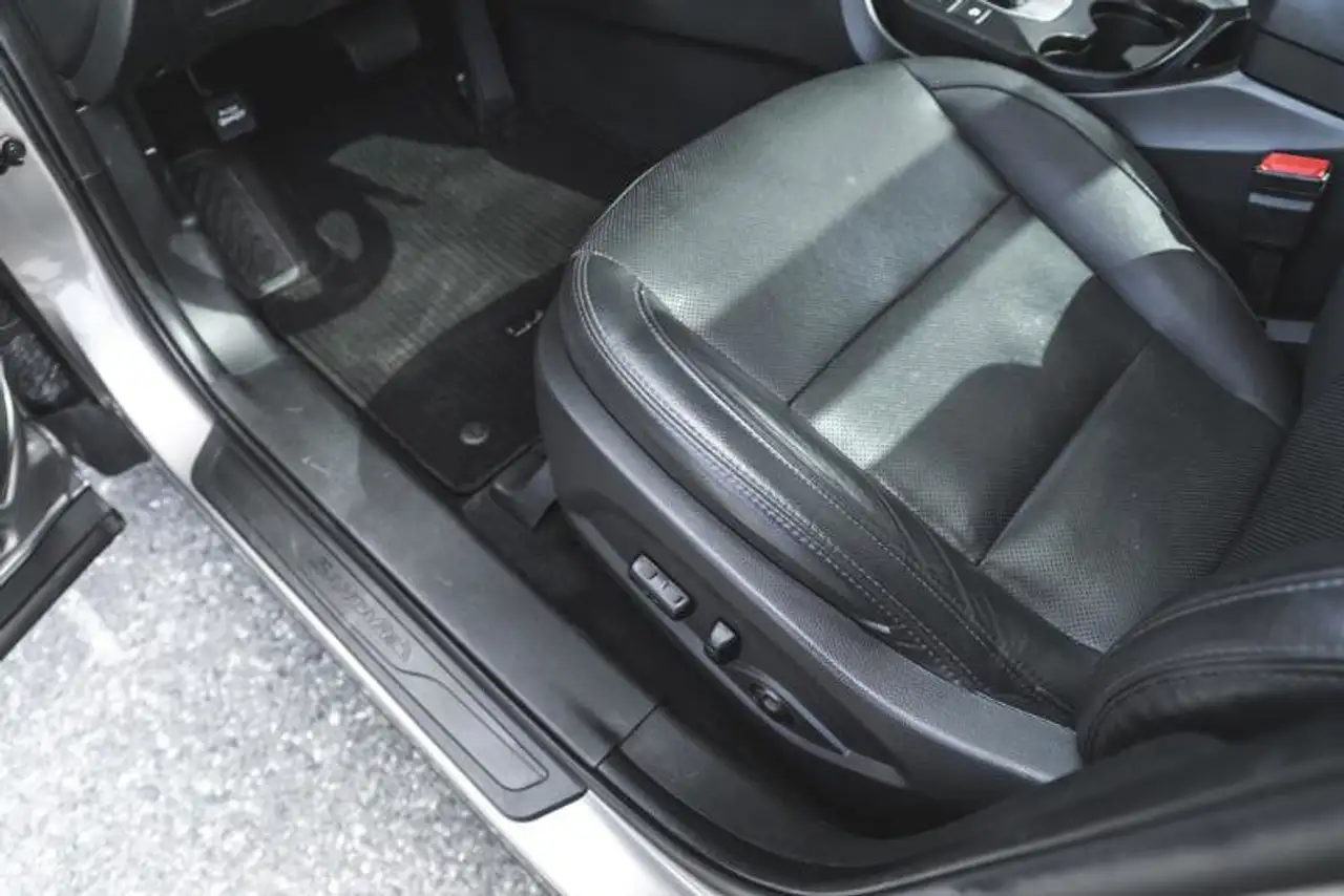 Hyundai SANTA FE снимка Hyundai SANTA FE
