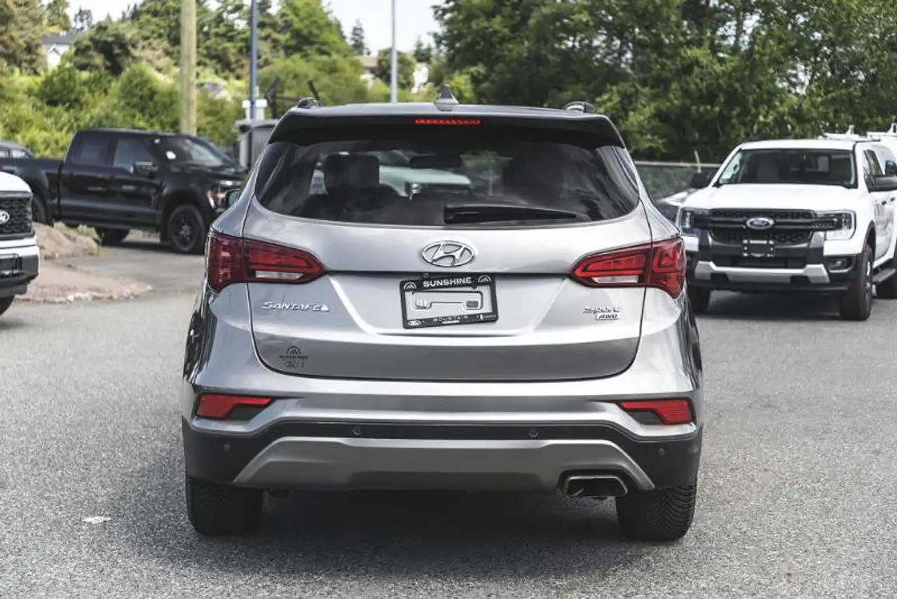 Hyundai SANTA FE снимка Hyundai SANTA FE