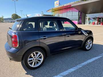 MINI Countryman COOPER D ALL4 Aut. COOPER