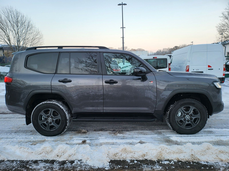 Toyota Land Cruiser 300 GAZOO Racing+SPORT+Neu2024+415HP+TwinTURBO — photo 7