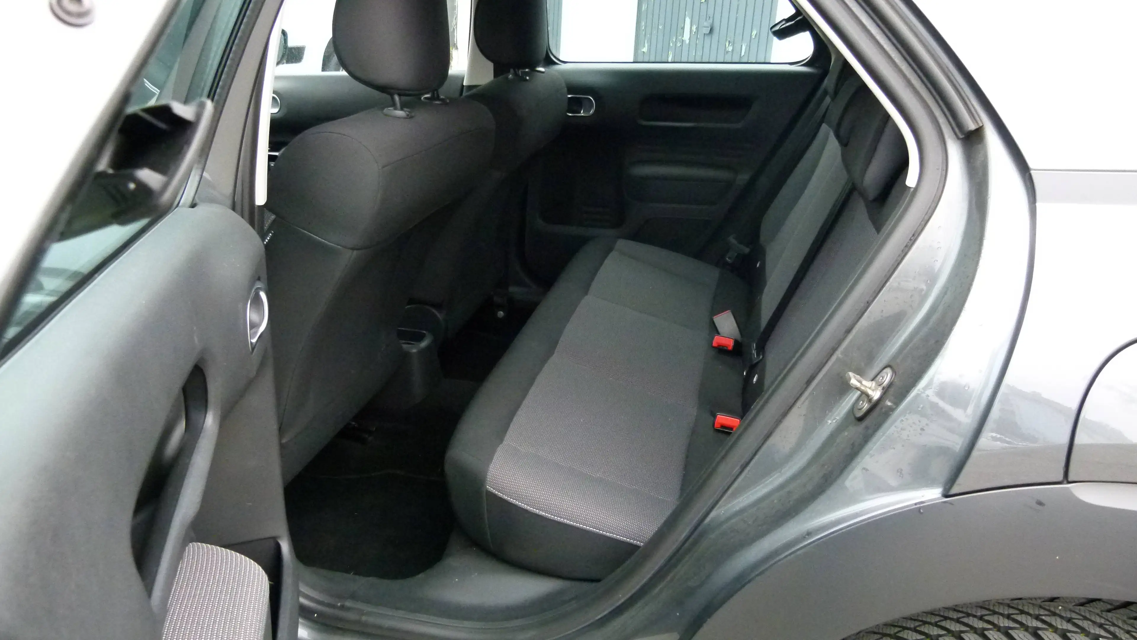 Citroen C4 Cactus 1,6 BHDI NAVI TEMPOMAT KLIMA — photo 13