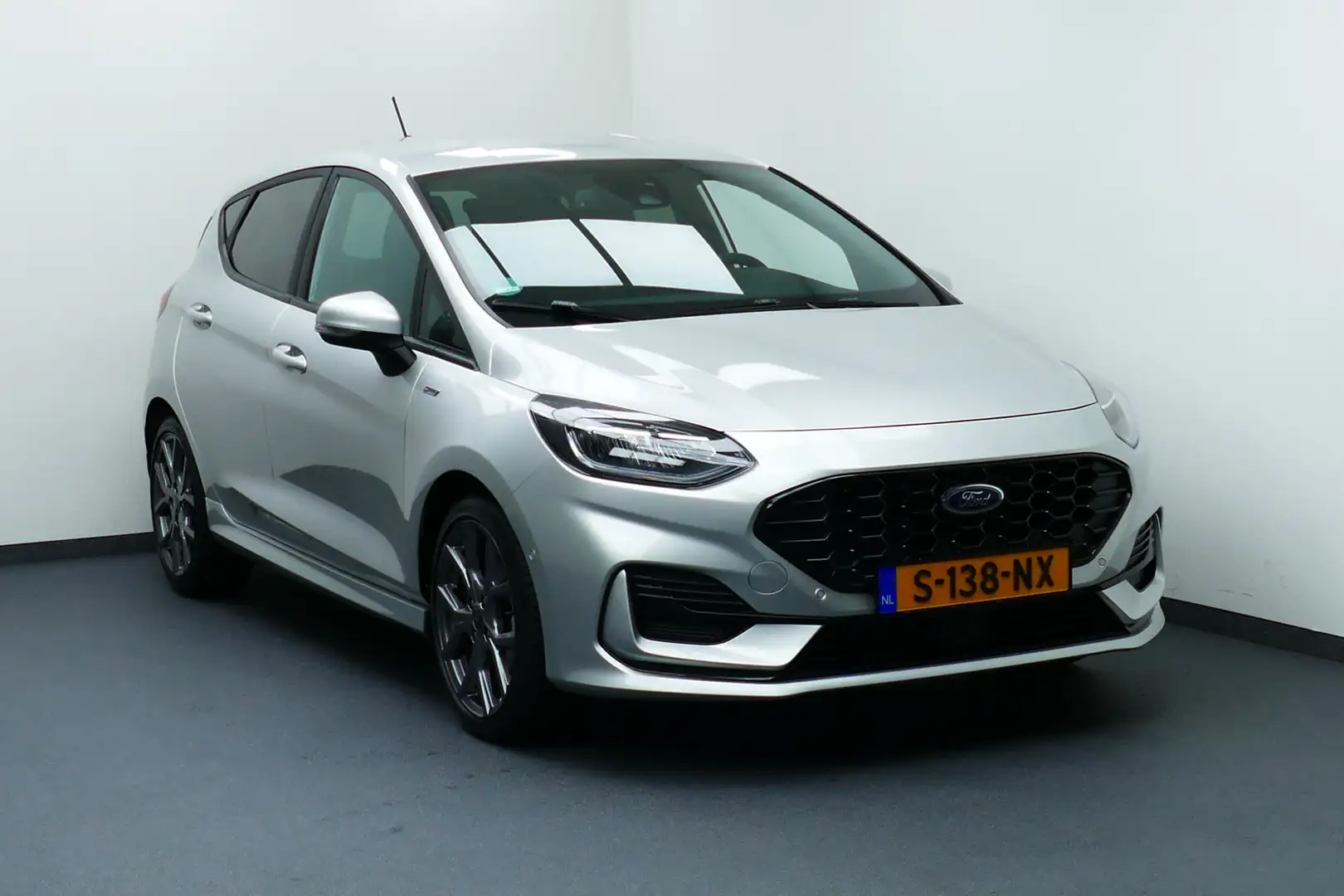 Ford Fiesta 1.0 100pk ST-Line X. Adaptief Cruise, Camera, Navi Gris - 1