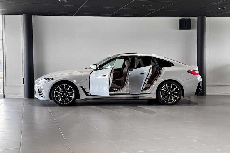 BMW 440 4 Serie Gran Coupé M440i xDrive High Executive | M — photo 3