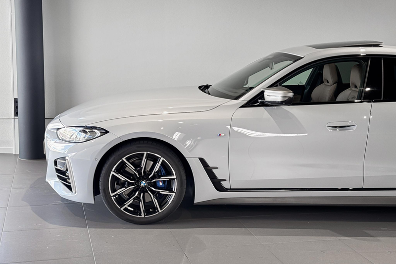 BMW 440 4 Serie Gran Coupé M440i xDrive High Executive | M — photo 4