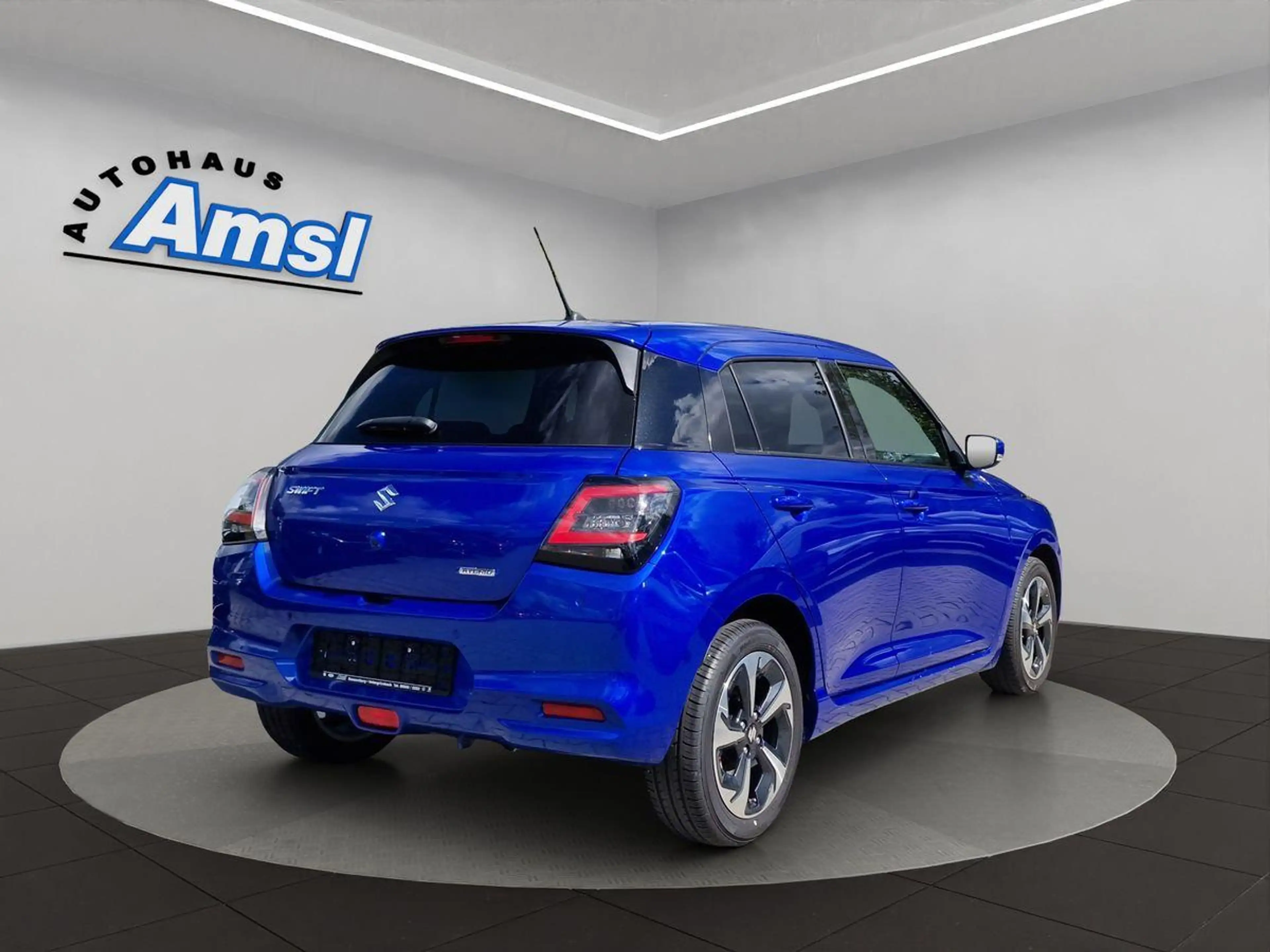Suzuki Swift 1.2 DualJet Hybrid Comfort+ — photo 6