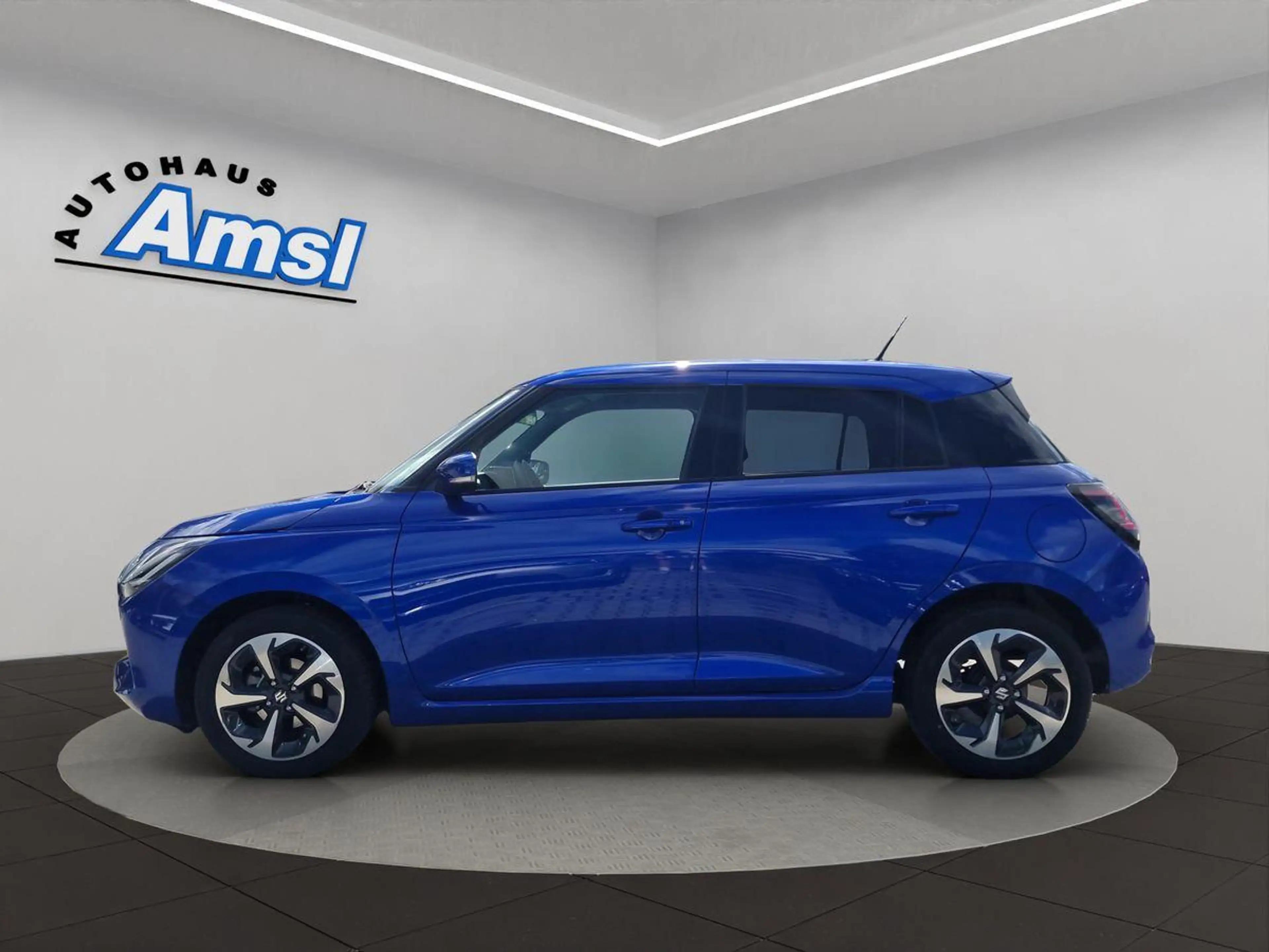 Suzuki Swift 1.2 DualJet Hybrid Comfort+ — photo 3