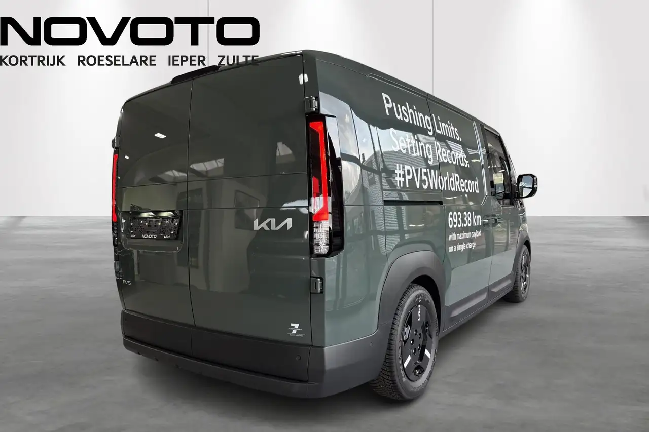 Kia PV5 Passenger 2026