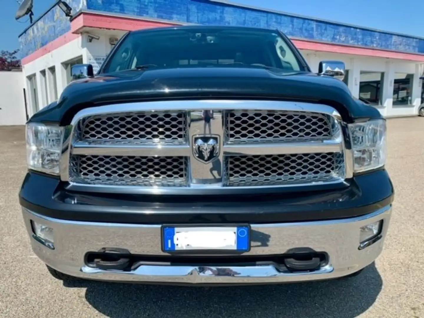 Dodge RAM CREW CAB LARAMIE RAM BOX 5.7 V8 Nero - 2