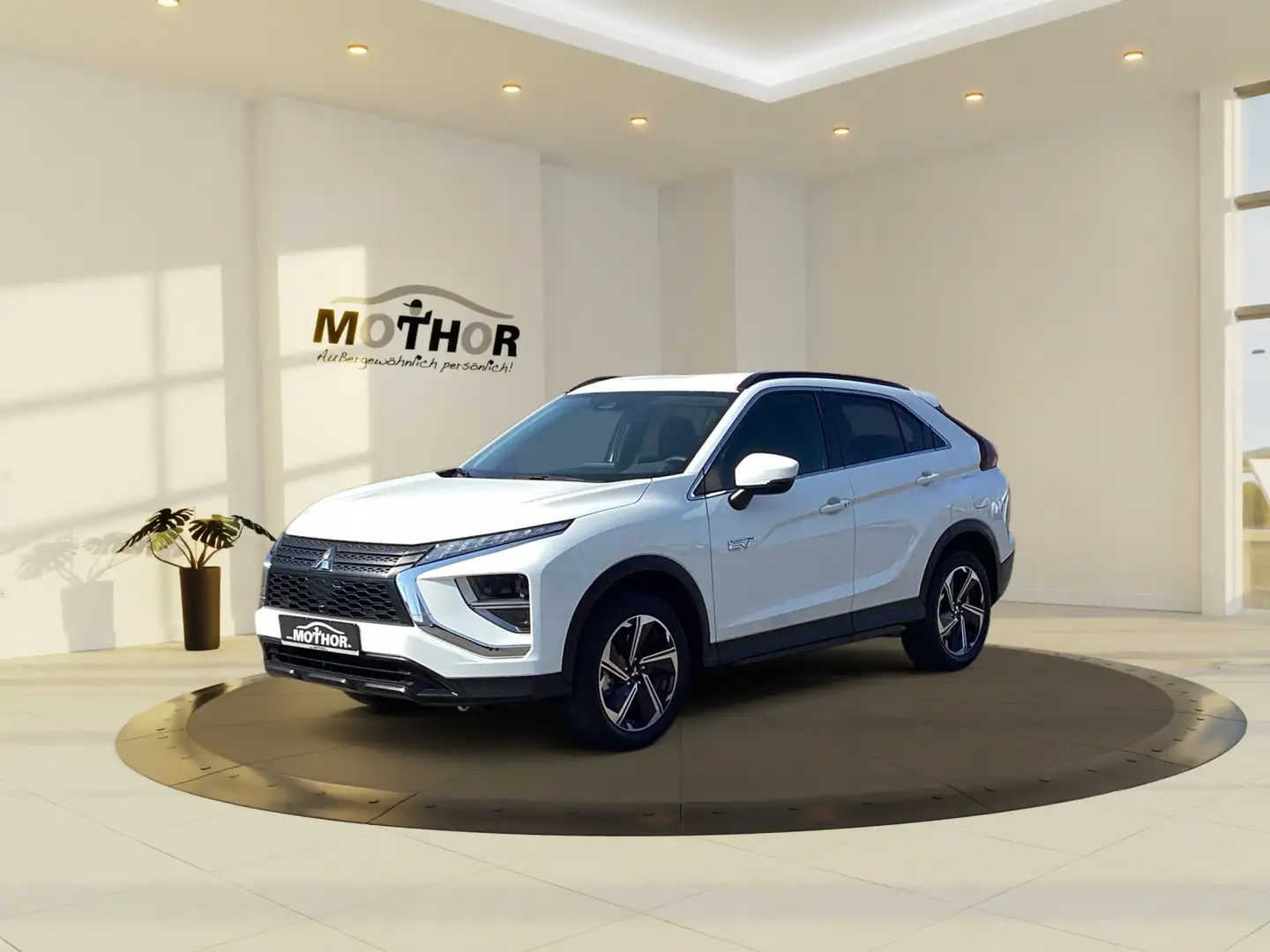 Mitsubishi Eclipse Cross 2.4 PHEV BASIS Automatik Weiß - 2