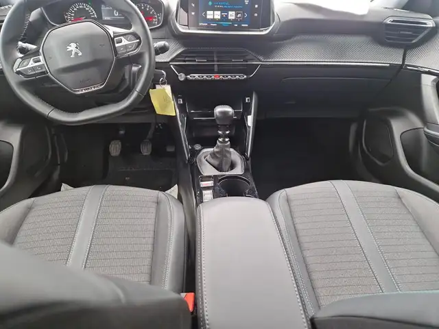 Peugeot 2008 view 14